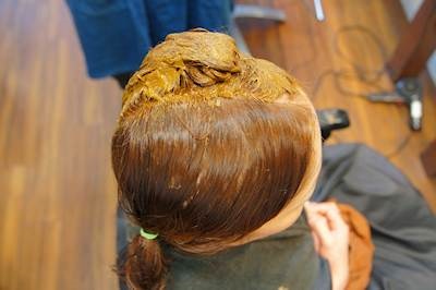 左半分だけ塗り終えました