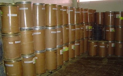 Process �C powdered henna is properly sealed and stored in drums, to prevent contamination .