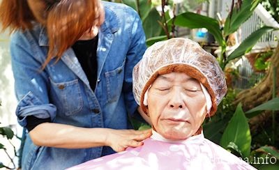 �\�W���b�g�w�i�@70��j���̃w�i�P�A