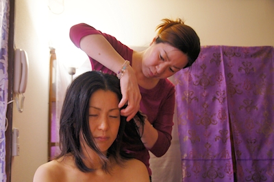 心地よいヘッドマッサージ